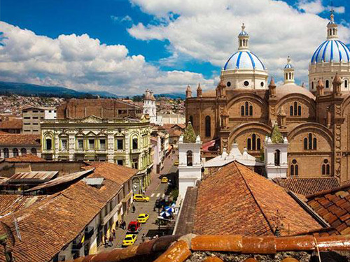 Community Transportation Baños to Cuenca